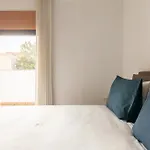 Διαμέρισμα 4br In Center 2min Metro And Walk Aliados Πόρτο
