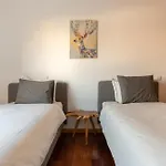 4br In Center 2min Metro And Walk Aliados Διαμέρισμα *