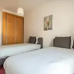 4br In Center 2min Metro And Walk Aliados Διαμέρισμα
