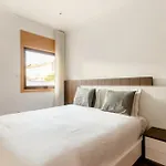 4br In Center 2min Metro And Walk Aliados بورتو