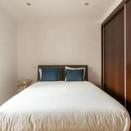 4br In Center 2min Metro And Walk Aliados Appartamento