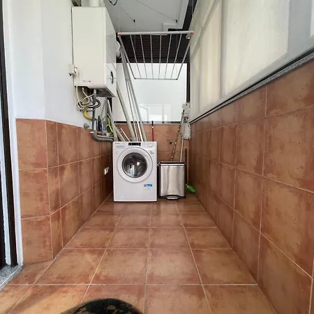 4br In Center 2min Metro And Walk Aliados *