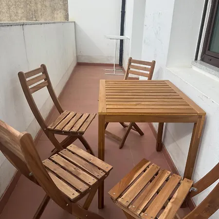 4br In Center 2min Metro And Walk Aliados